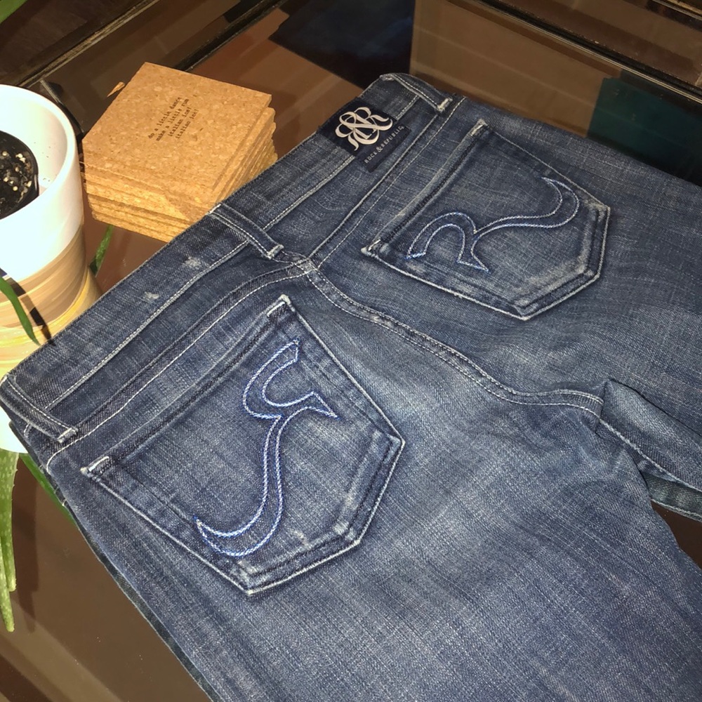 Rock & Republic slightly distressed bootcut Jean